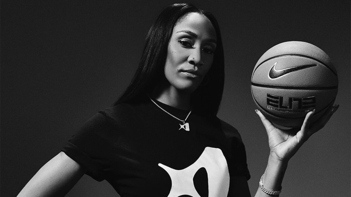 A'ja Wilson holding a basketball