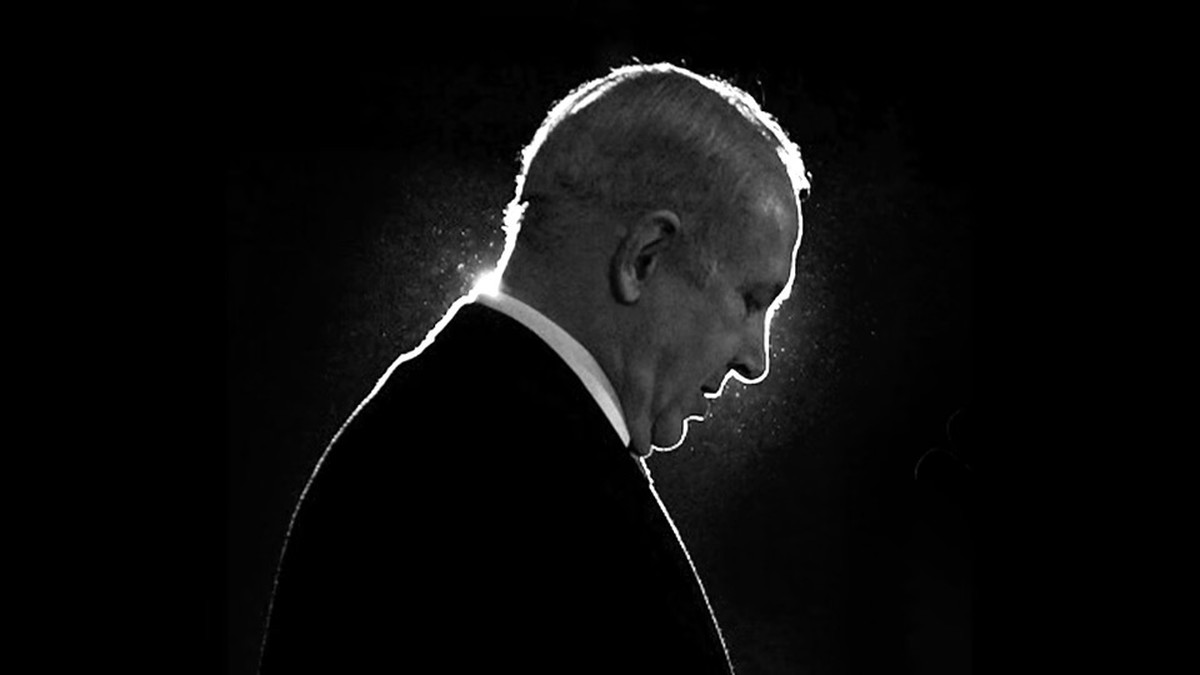 AI illustration of Donald Trump depicted on Mount Rushmore